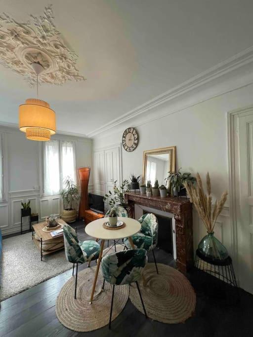 Superbe T2 De Caractere Au Centre Classe 3 Etoiles Troyes Kültér fotó